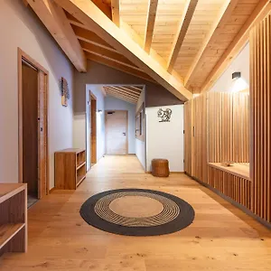 La Cour Aux Ecureuils Appartement
